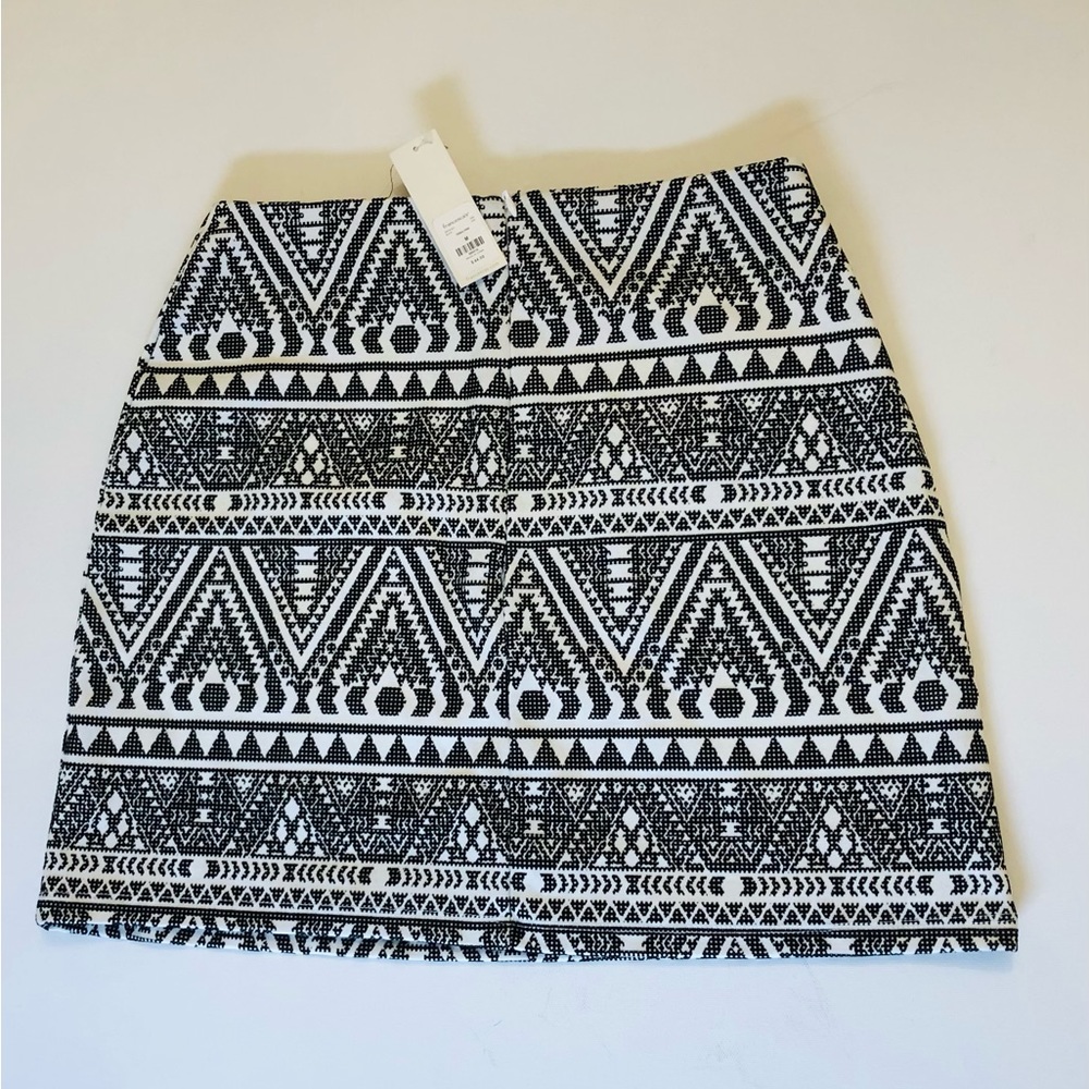 NEW NWT Blue Rain Francesca's Tribal Print Mini Skirt Medium